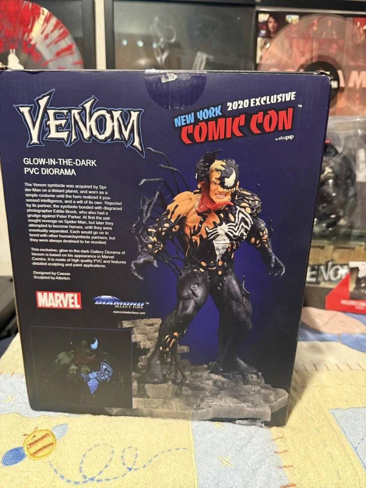 Venom Statue