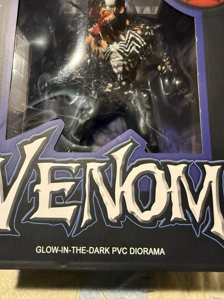 Venom Statue
